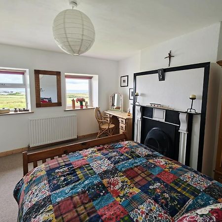 Teach Roisin-Traditional Irish Holiday Cottage In Malin Head. ภายนอก รูปภาพ