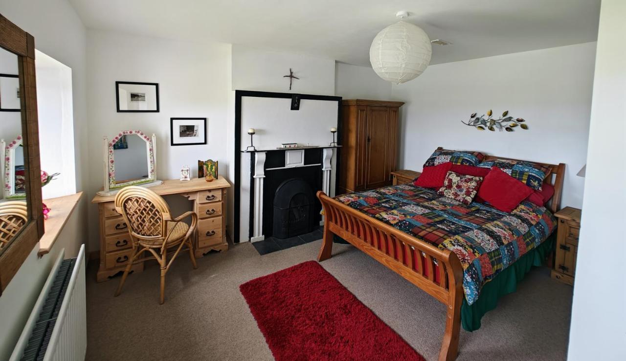 Teach Roisin-Traditional Irish Holiday Cottage In Malin Head. ภายนอก รูปภาพ