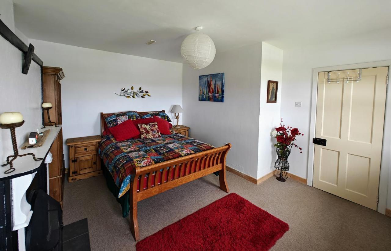 Teach Roisin-Traditional Irish Holiday Cottage In Malin Head. ภายนอก รูปภาพ