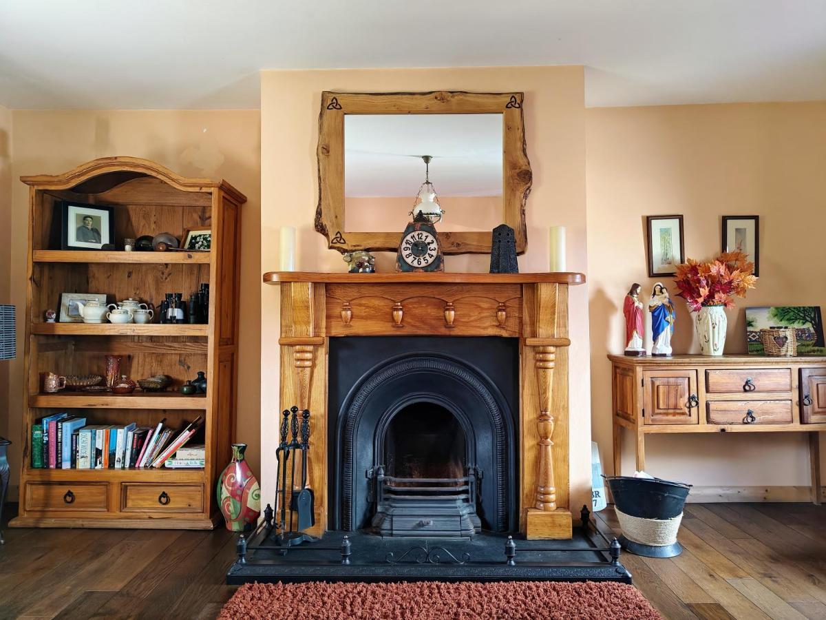 Teach Roisin-Traditional Irish Holiday Cottage In Malin Head. ภายนอก รูปภาพ